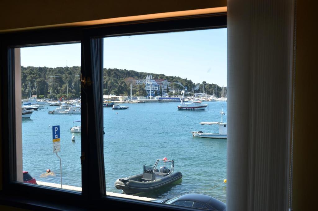 Apartments Ana City Rovinj Kamer foto